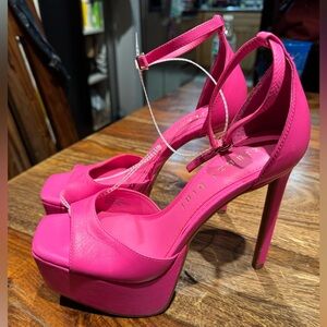 Gianni Bini Platform Pumps